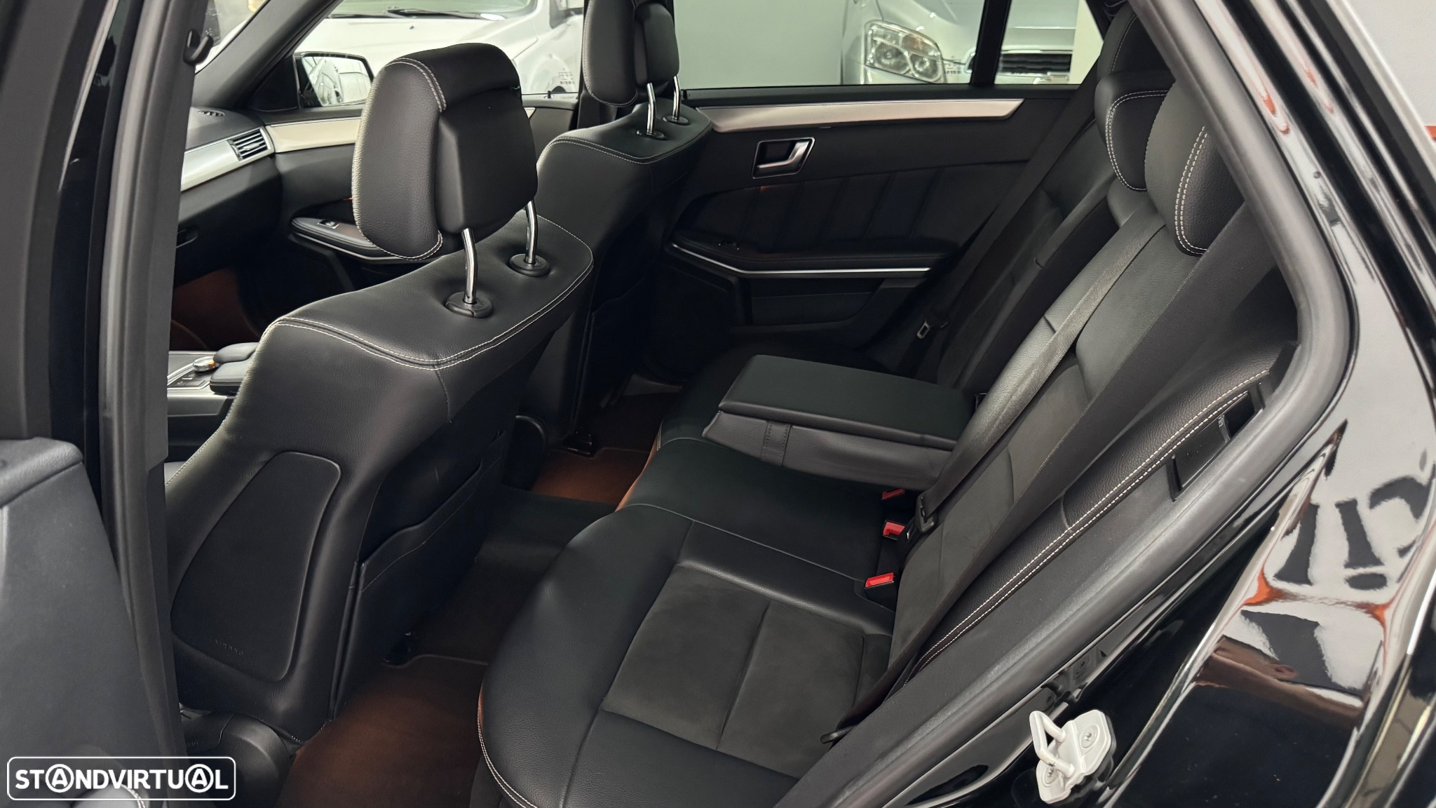 Mercedes-Benz E 250 CDi Avantgarde BE 4-Matic 150g - 11