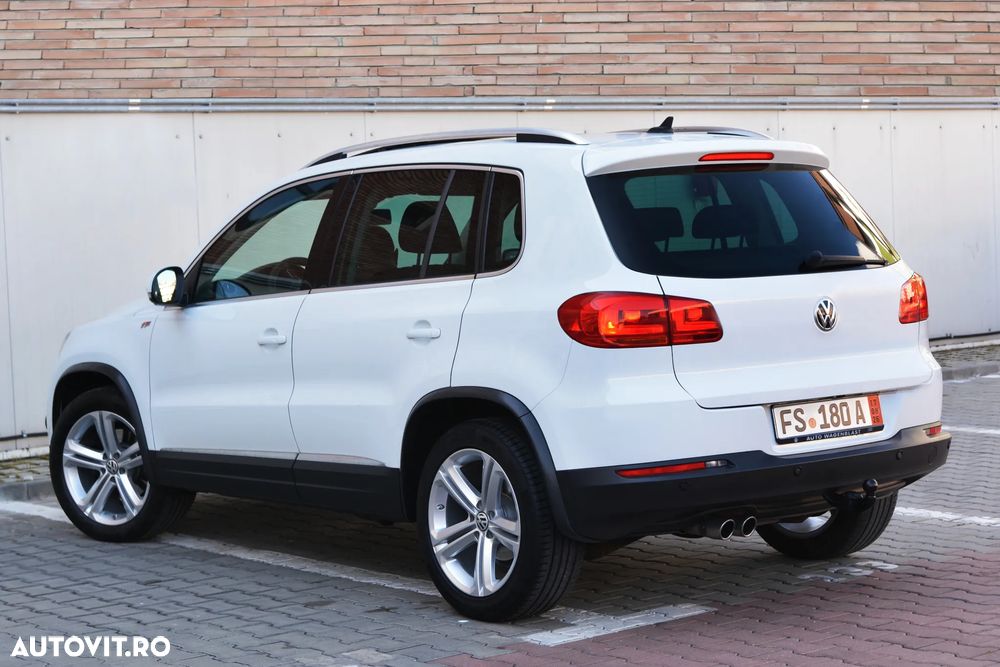 Volkswagen Tiguan 2.0 TDI DPF 4Motion BlueMotion Technology DSG Exclusive - 4