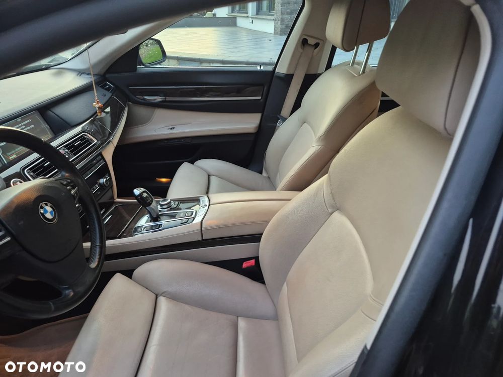 BMW Seria 7 730d L - 15