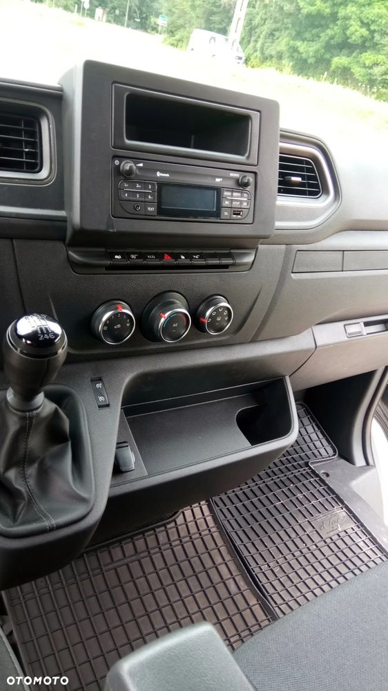 Renault Master - 17