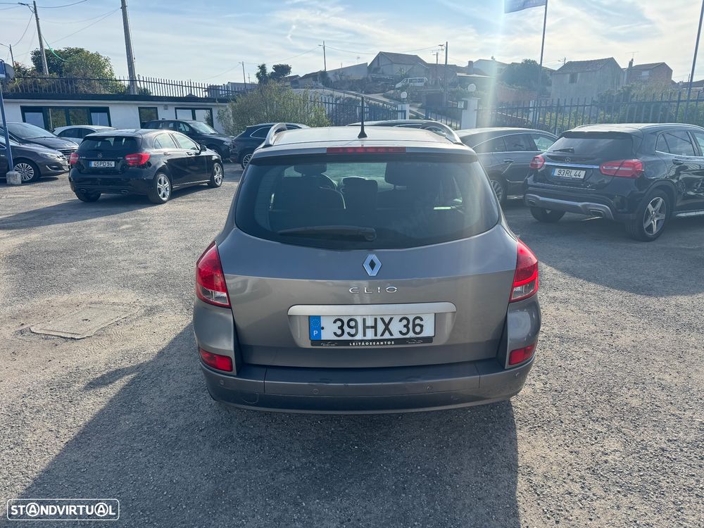Renault Clio Break 1.2 16V Dynamique - 28
