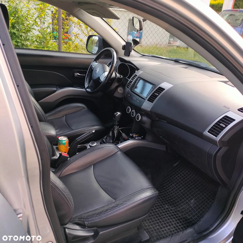Citroën C-Crosser 2.2 HDi Exclusive - 10