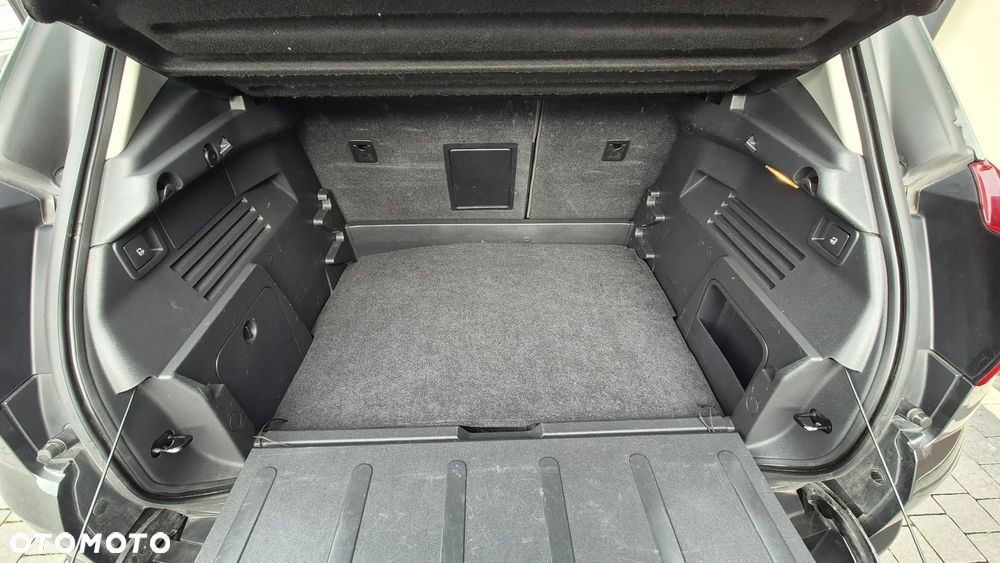 Peugeot 3008 1.6 BlueHDi Crossway S&S - 23