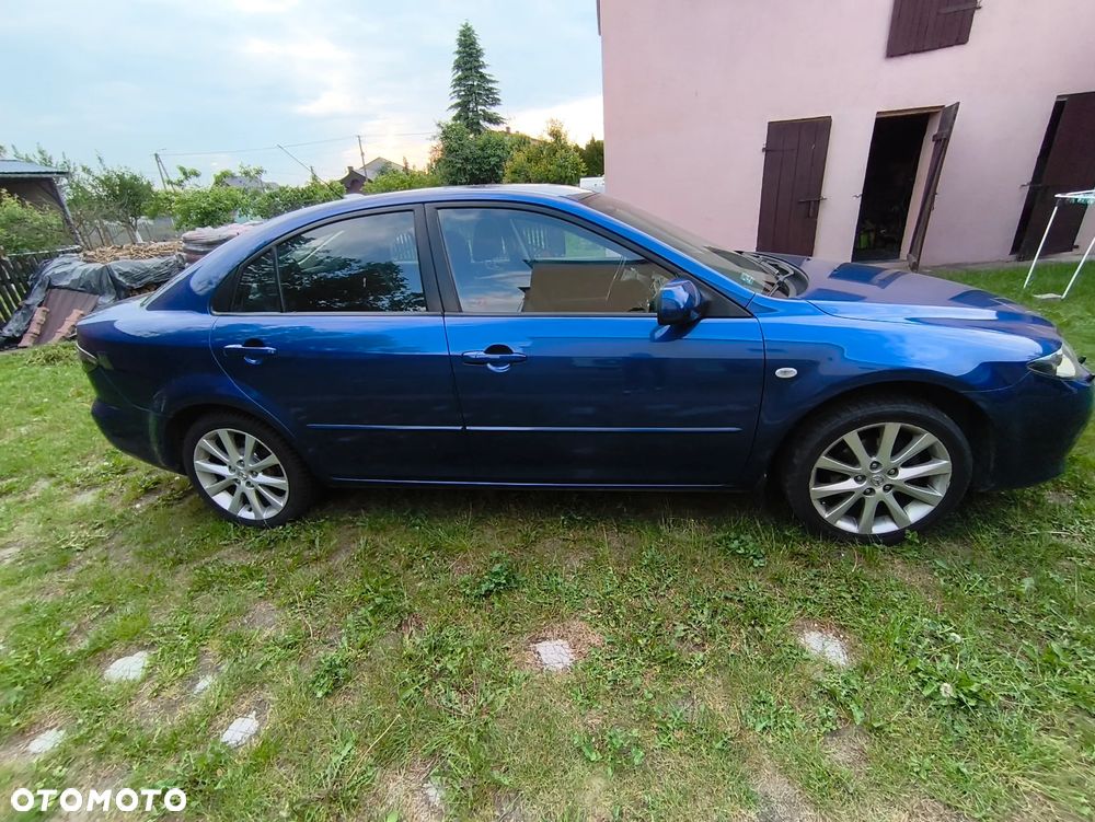 Mazda 6 2.3 Active + - 5