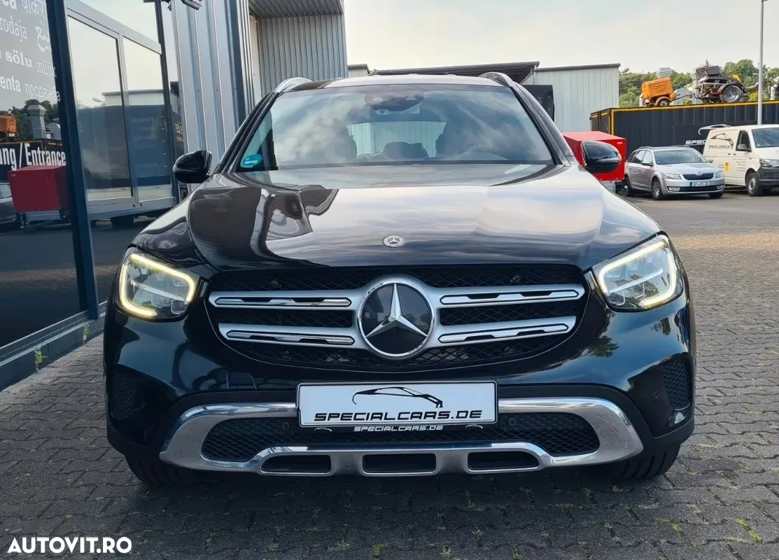 Mercedes-Benz GLC 220 d 4Matic 9G-TRONIC - 3