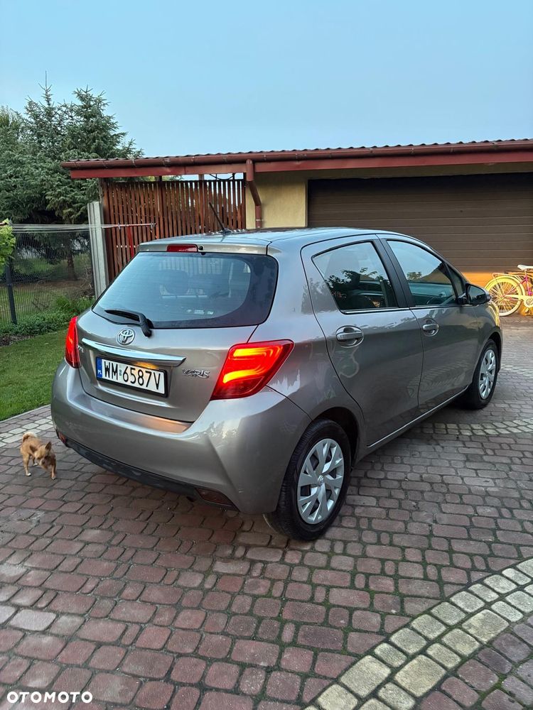 Toyota Yaris 1.0 Active EU6 - 3
