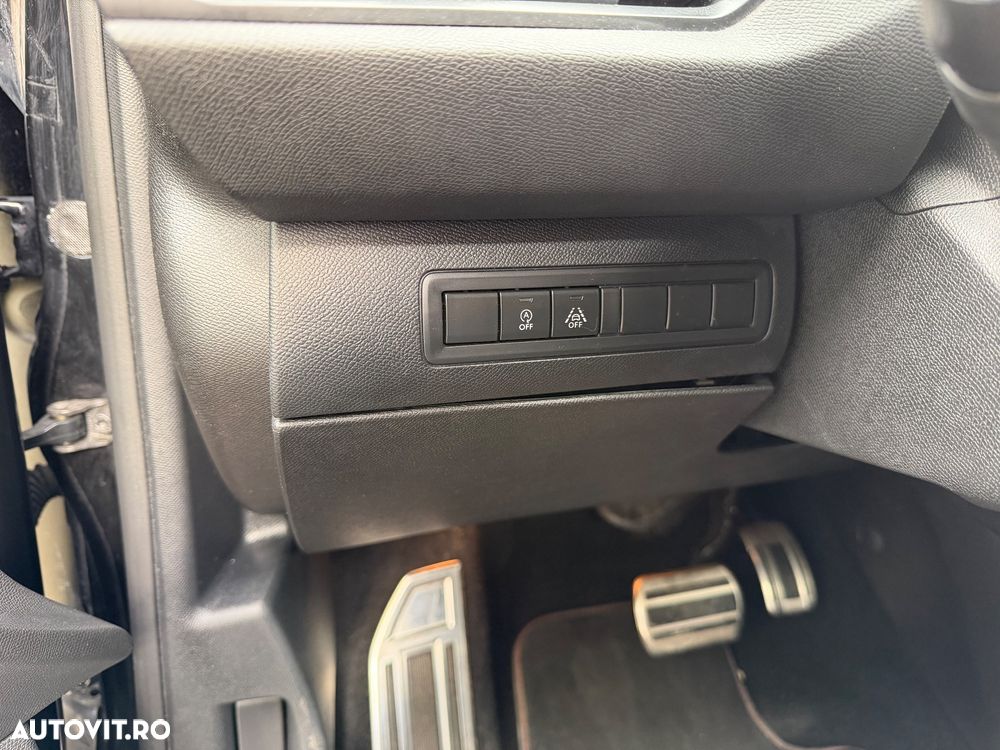 Peugeot 308 PureTech 130 EAT6 Stop & Start GT-Line Edition - 30