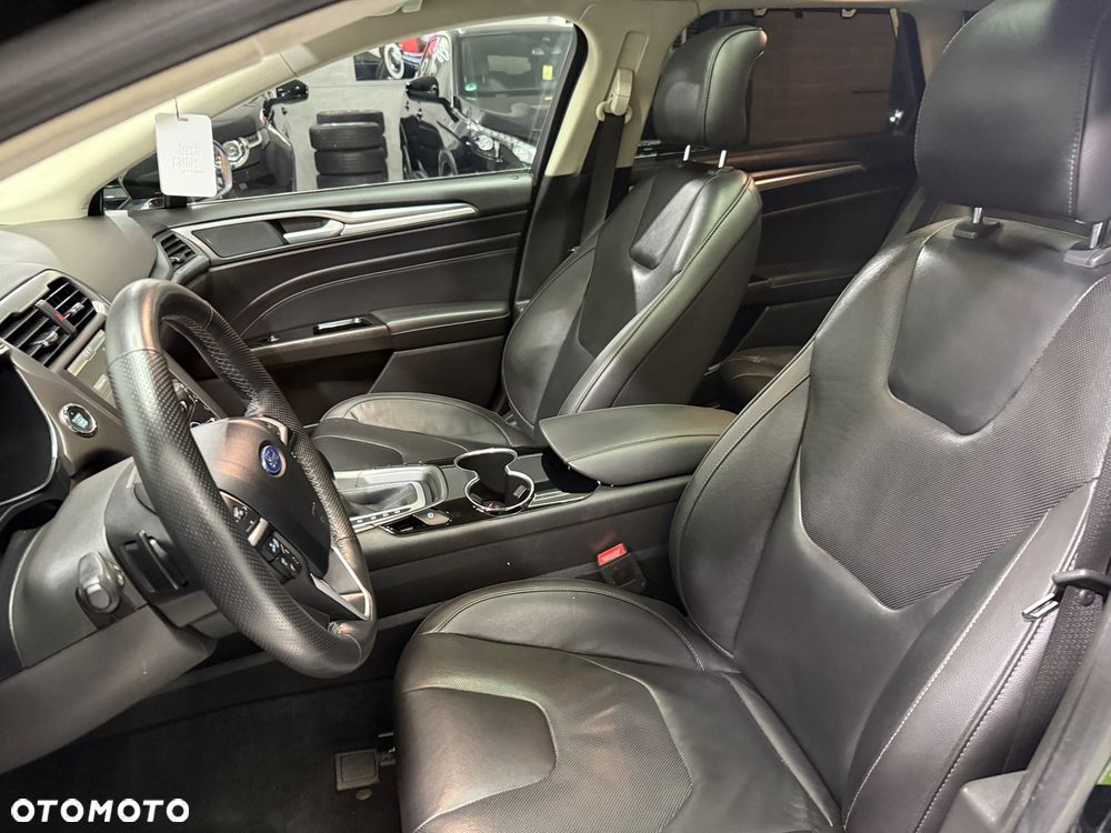 Ford Mondeo 2.0 TDCi STart-Stopp PowerShift-Aut ST-Line - 17