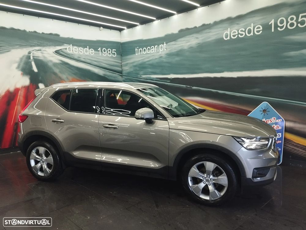 Volvo XC 40 2.0 D3 Momentum Geartronic - 4