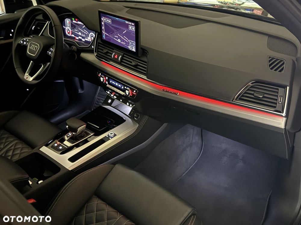 Audi Q5 Sportback 40 TDI quattro S tronic S line - 24