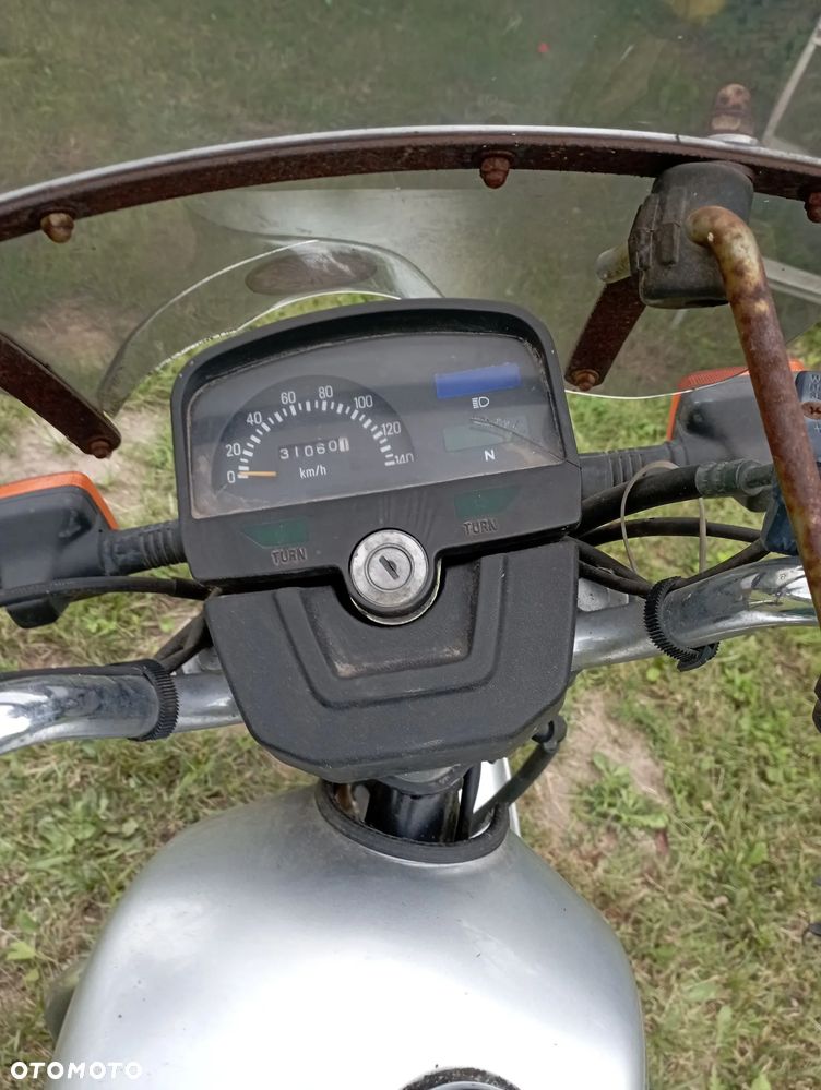 Yamaha SR - 5