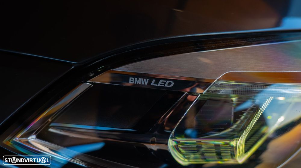 BMW 116 d Pack Desportivo M - 31
