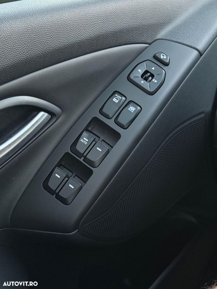 Hyundai ix35 - 8