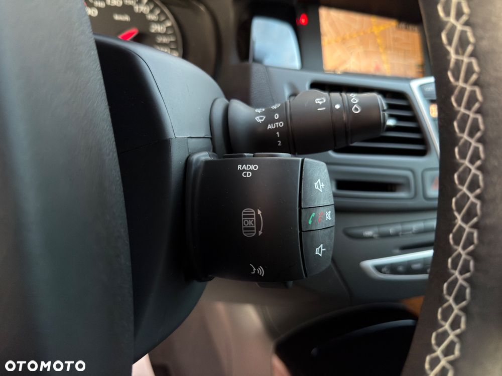 Renault Laguna 2.0 T Bose Edition - 28