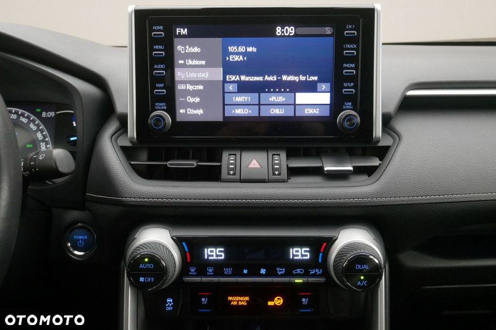 Toyota RAV4 - 10