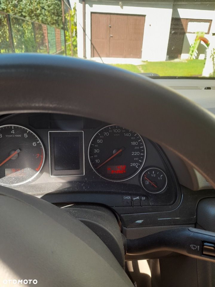 Audi A4 Limousine 2 - 3