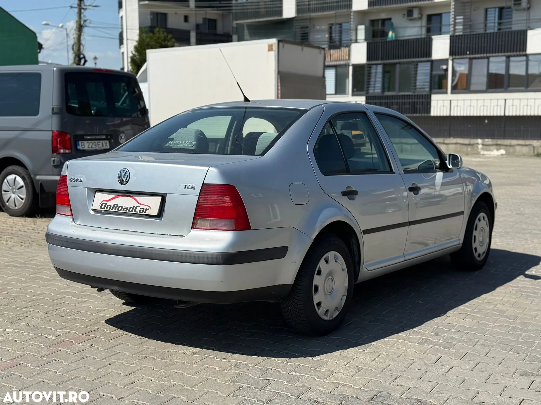 Volkswagen Bora 1.9 TDI Trendline - 4