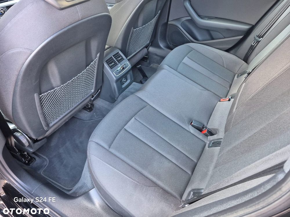 Audi A4 - 32