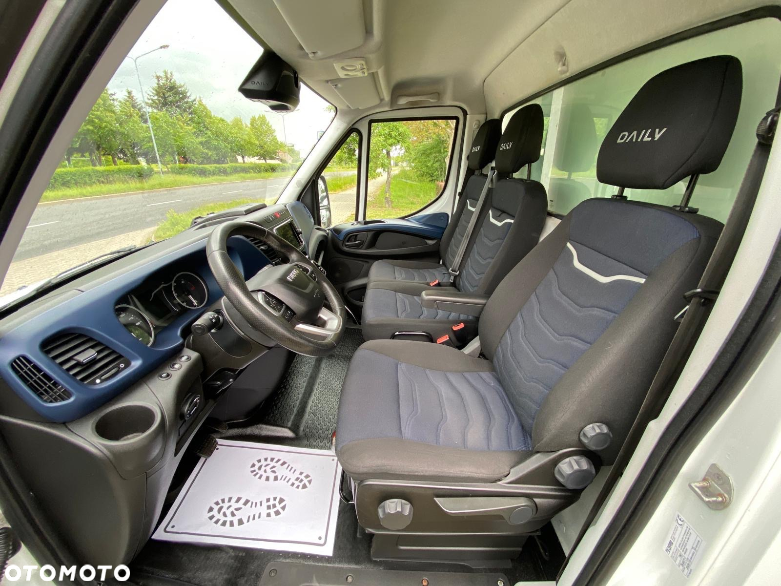 Iveco DAILY 35-160 HI-MATIC KONTENER 8EP CHŁODNIA THERMO KING WINDA ZEPRO - 30