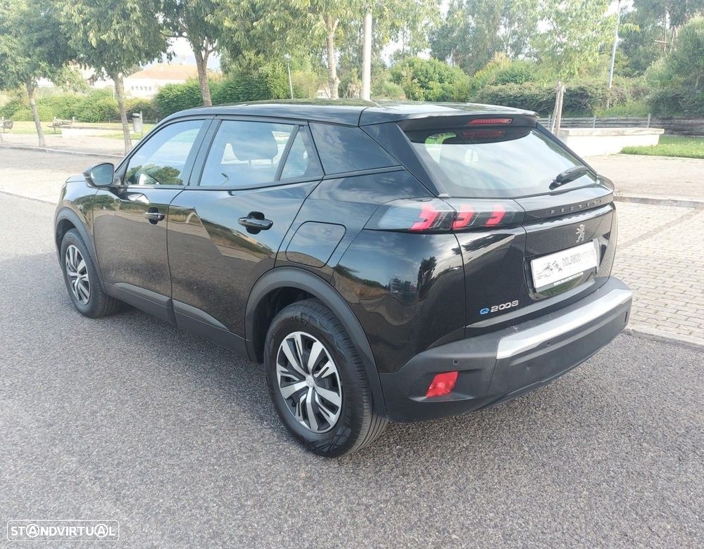 Peugeot e-2008 50 kWh Active Pack - 6