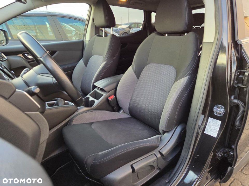 Nissan Qashqai - 17