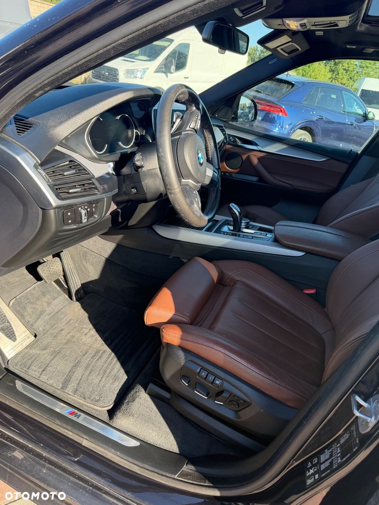 BMW X5 - 12