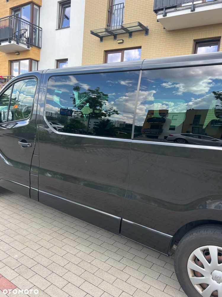 Opel Vivaro L2H1 2,9t Elegance Premium - 15