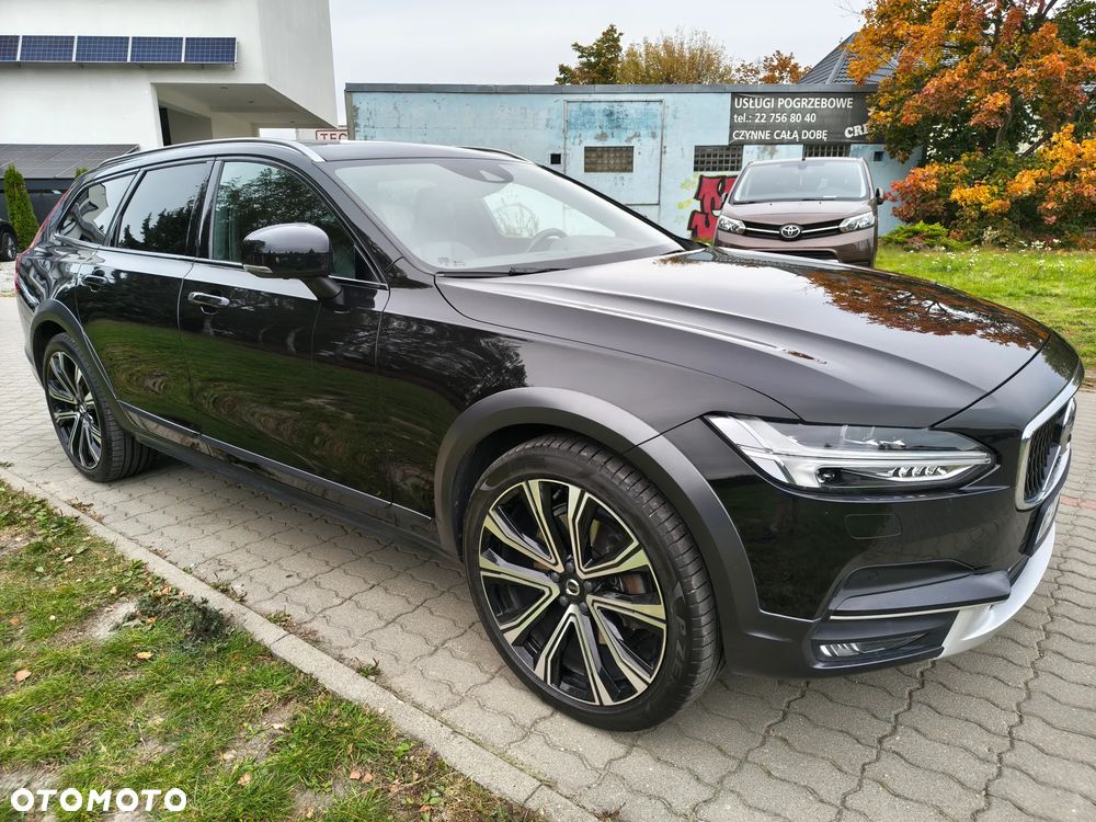 Volvo V90 Cross Country D5 AWD - 2