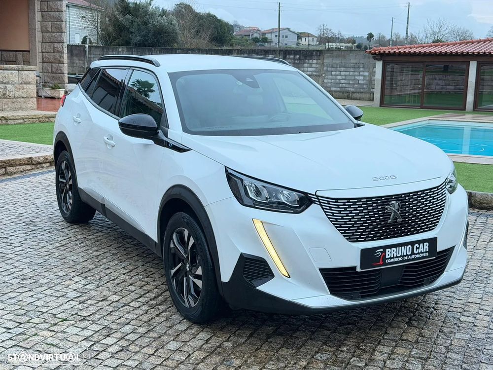 Peugeot e-2008 50 kWh SE Style - 3