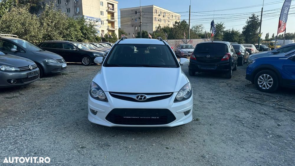 Hyundai i30 1.6 CRDI blue Classic - 2