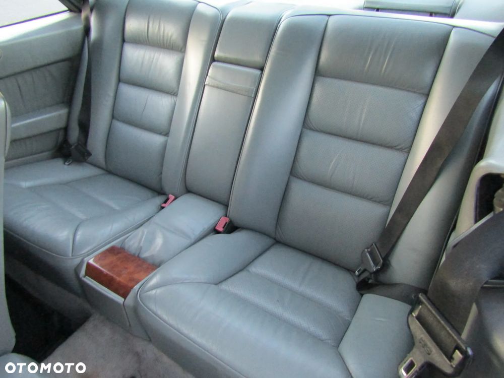 Mercedes-Benz W124 (1984-1993) - 24