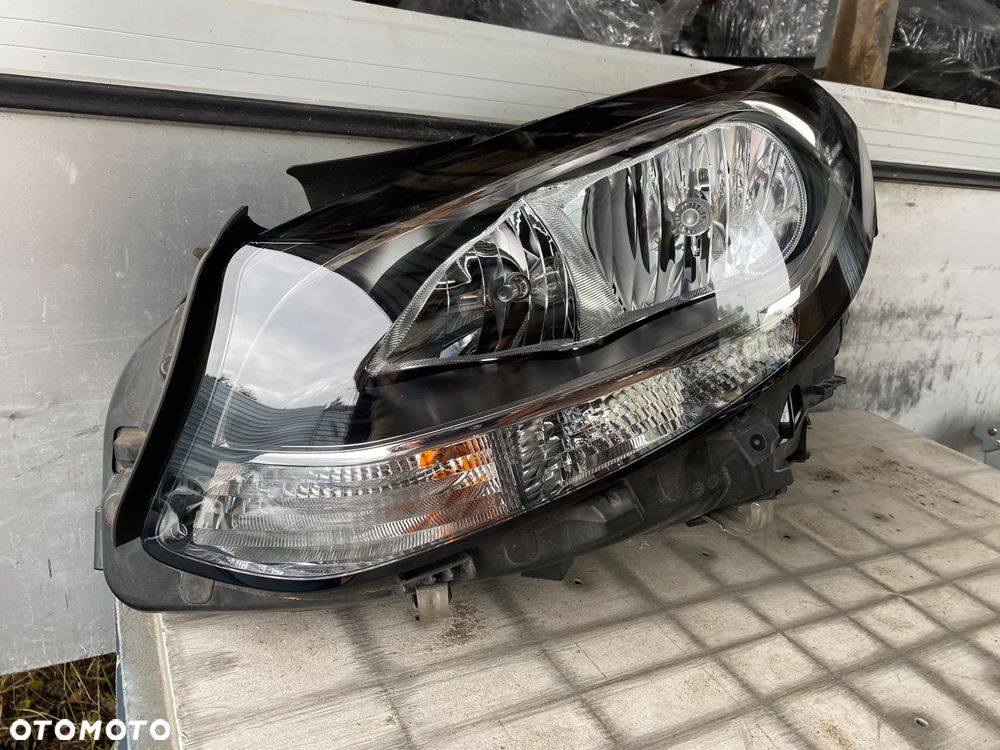 lampa b klasa w246 lift lewa eu cała - 2