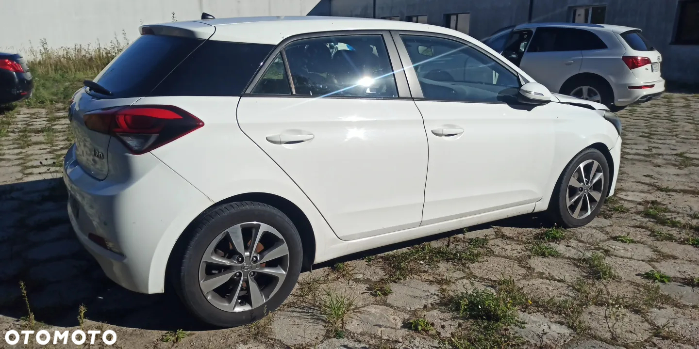 Hyundai i20 1.2 BlueDrive Classic + - 19
