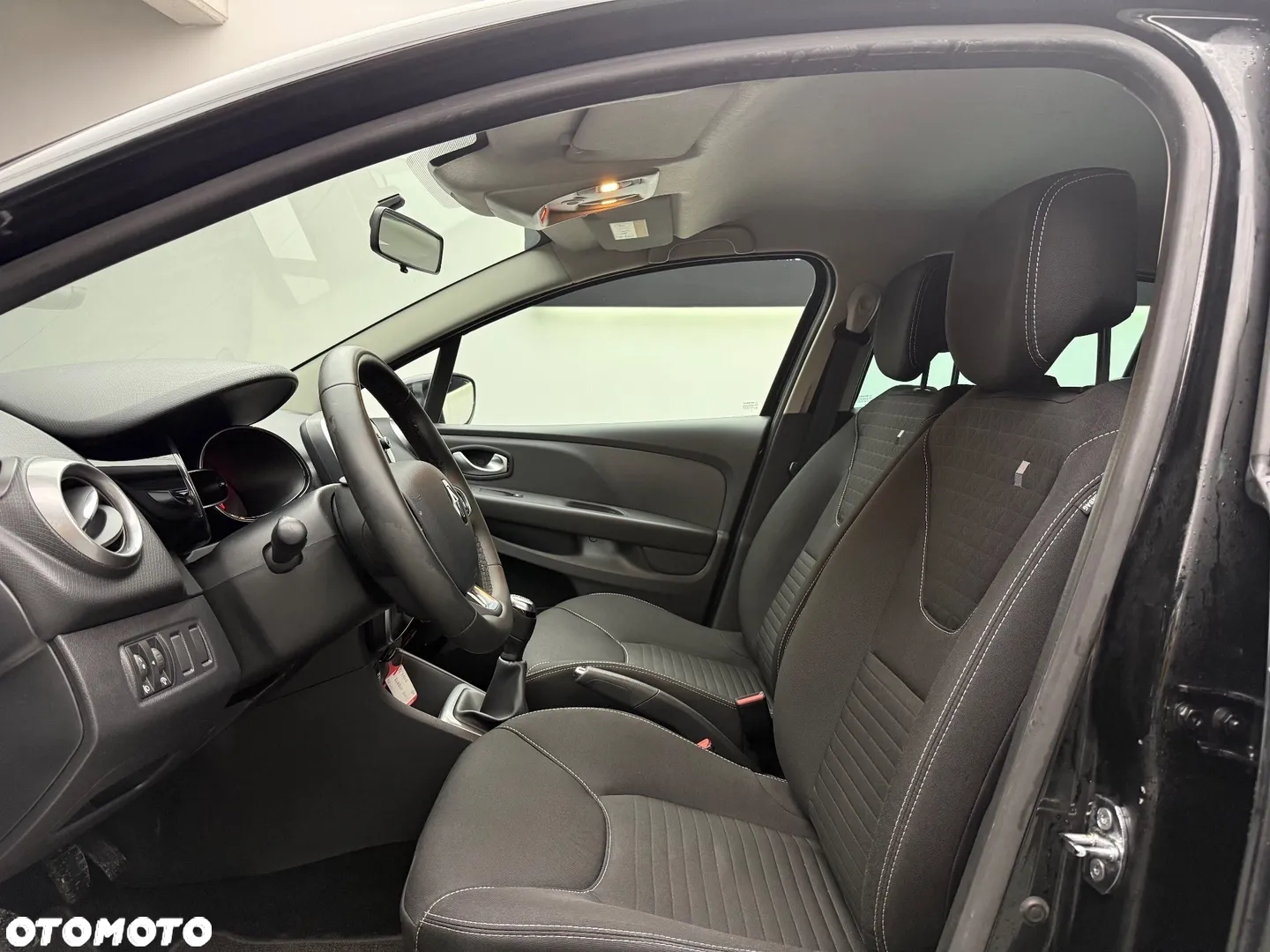 Renault Clio 1.2 16V Life - 22