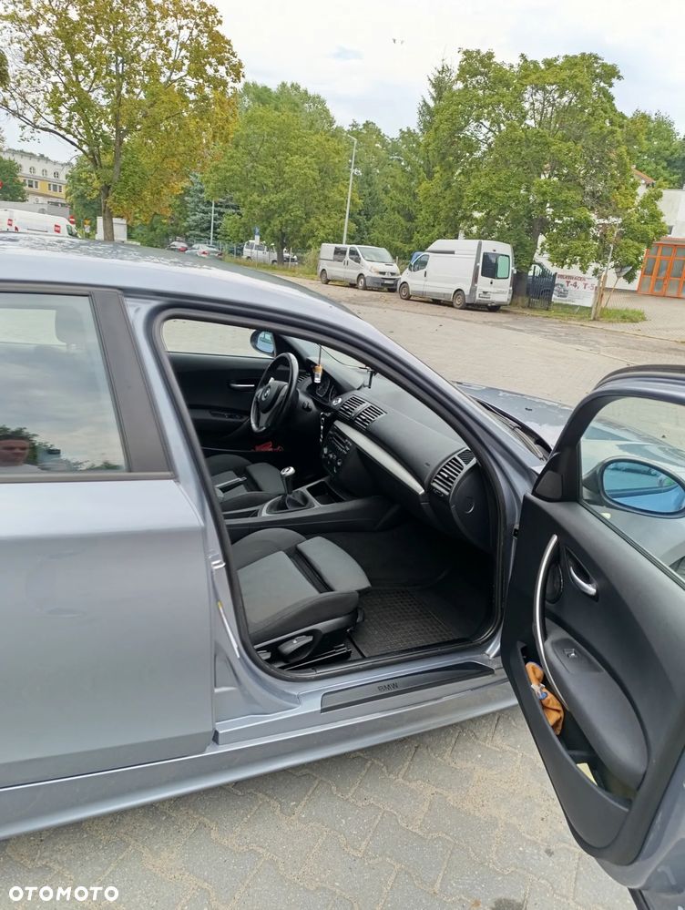 BMW Seria 1 116i - 14