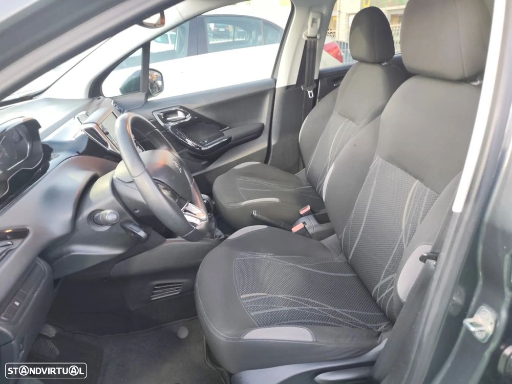 Peugeot 208 1.4 HDi Active - 13