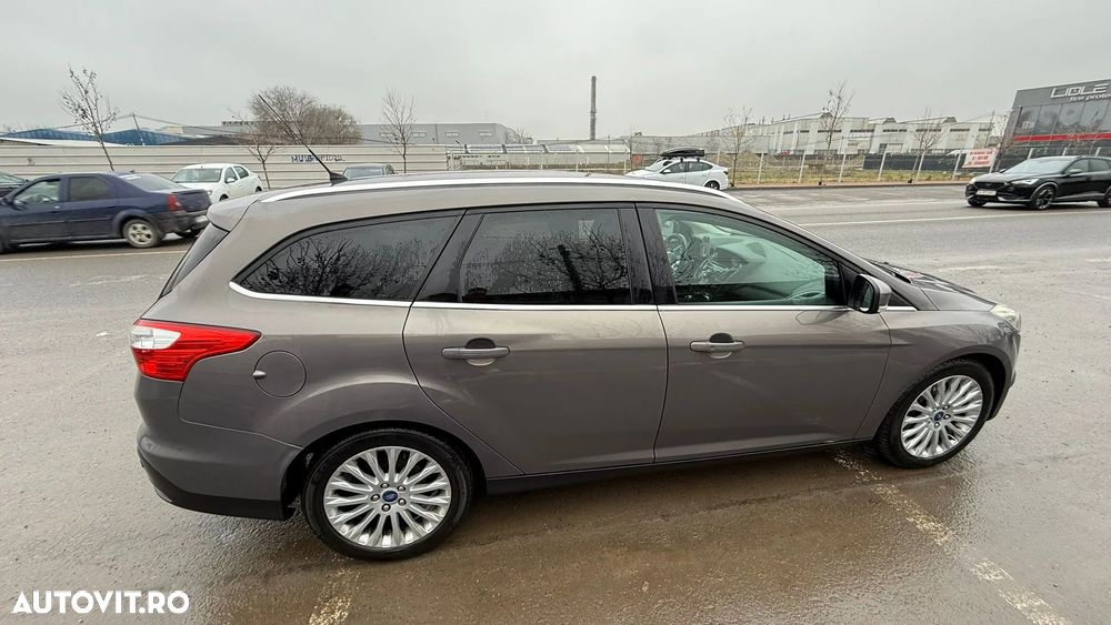 FORD Focus 2014 — imagine 6