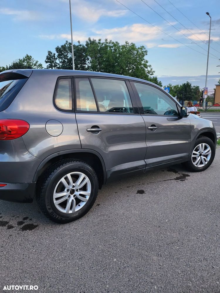 Volkswagen Tiguan 2.0 TDI 4Motion DSG Trend & Fun - 6