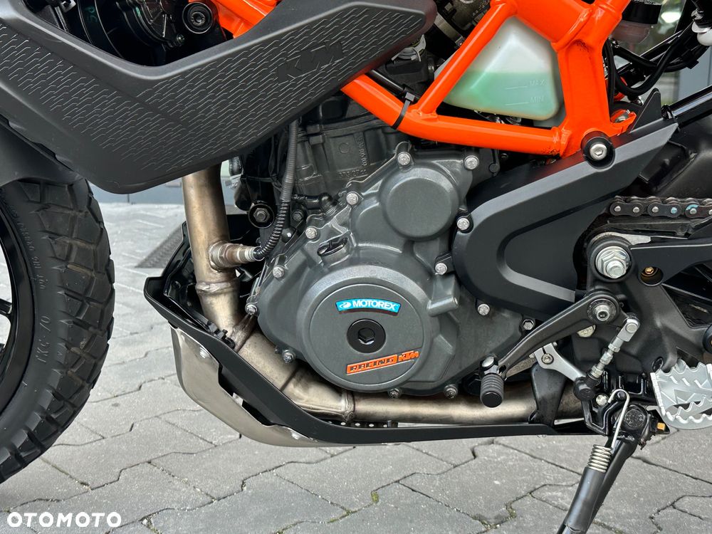 KTM Adventure - 36