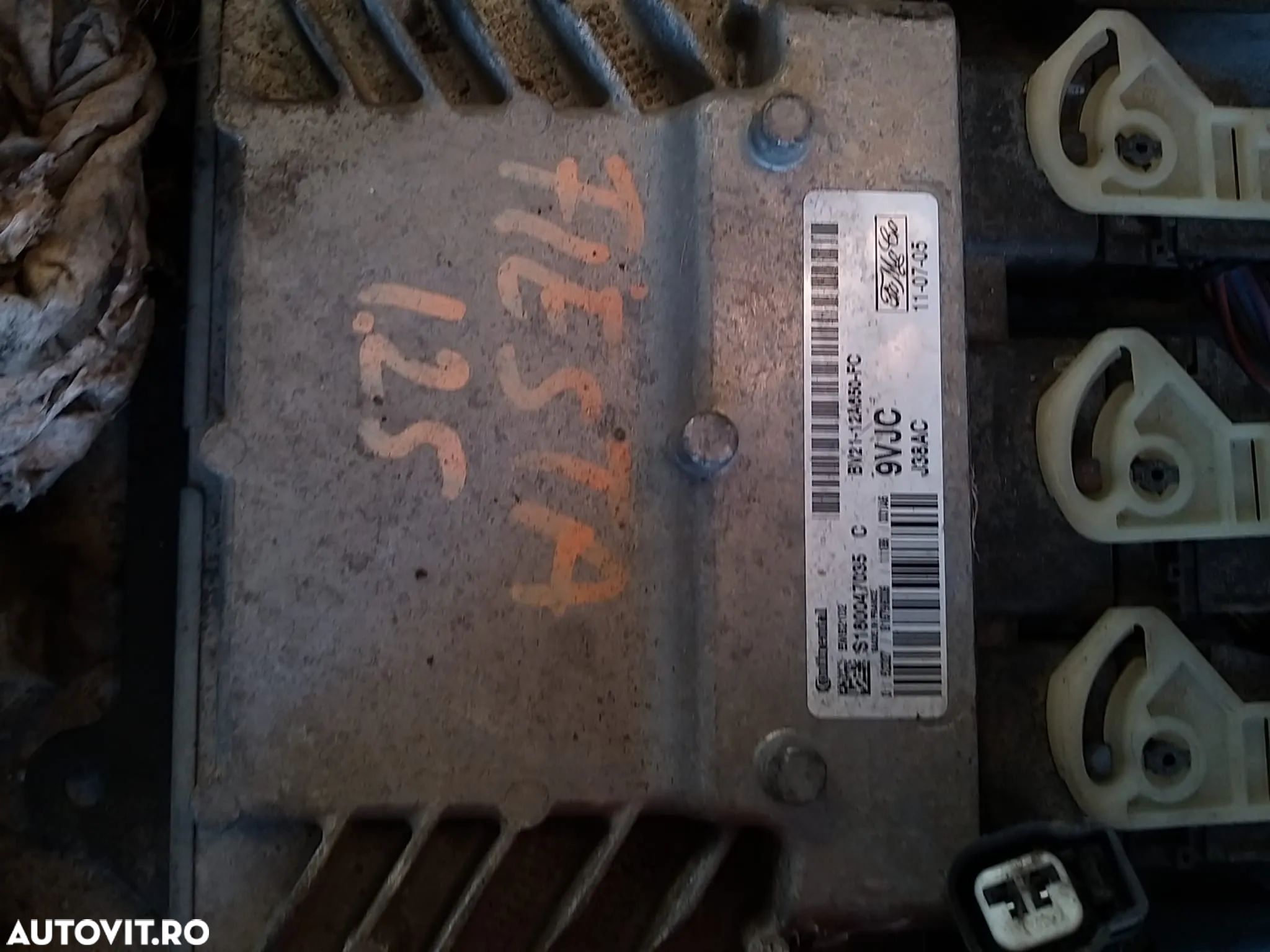 Calculator ECU cod: BV2112A650FC pentru Ford Fiesta MK6 1.2 Benzina an 2008-2017 - 1