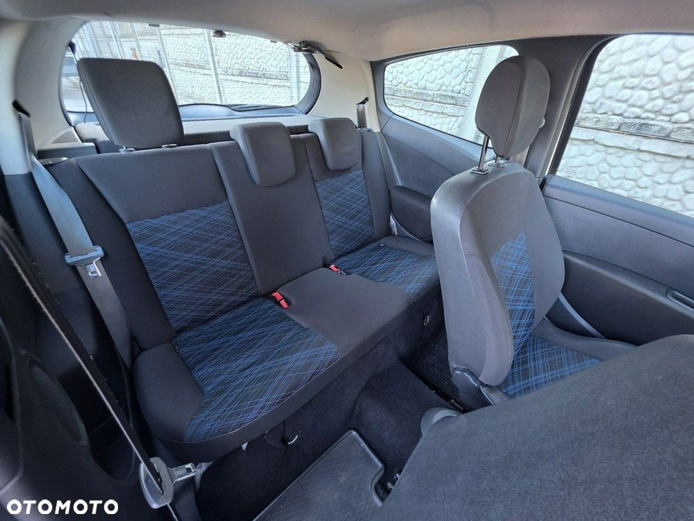 Renault Clio 1.2 16V Authentique - 20
