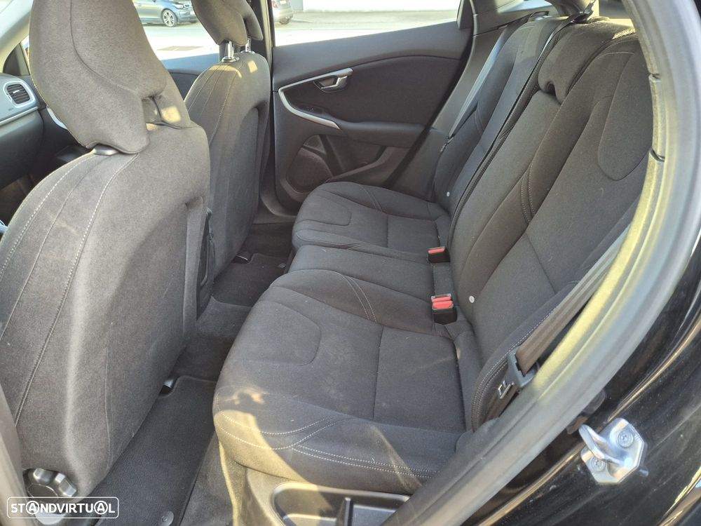 Volvo V40 1.5 T3 Sport Edition Geartronic - 19