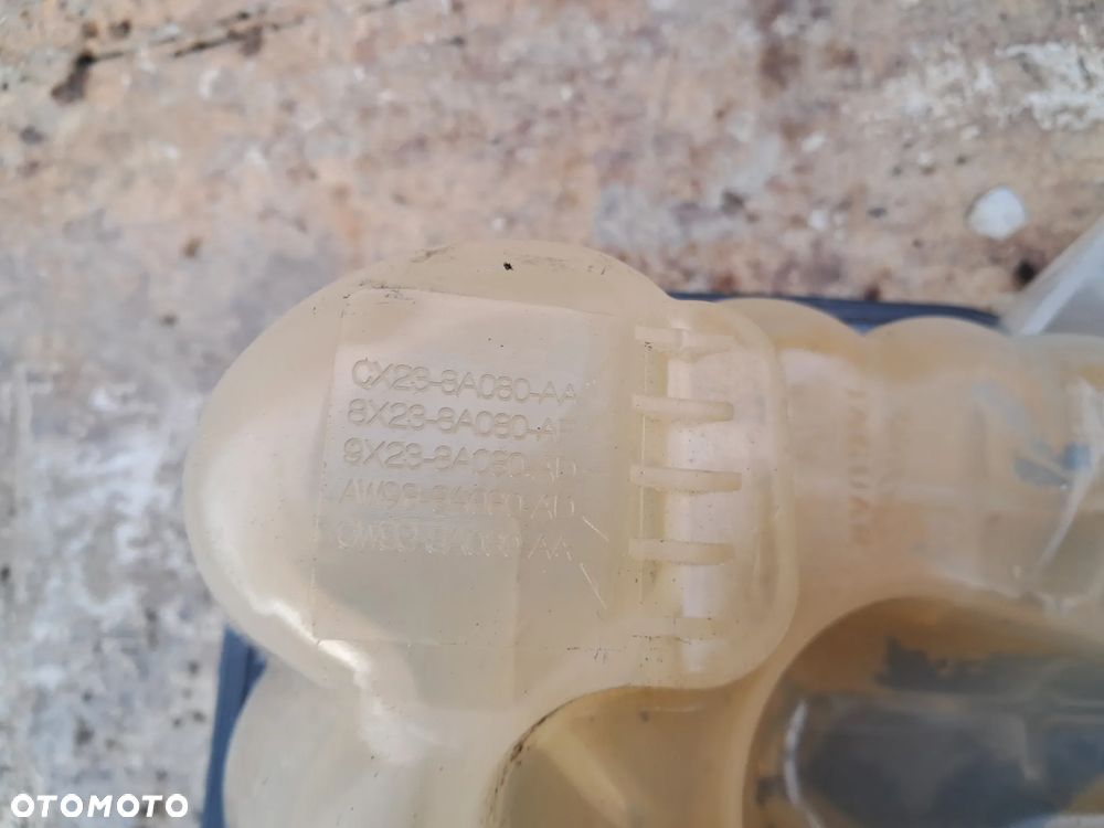 Jaguar XF X250 Zbiornik wyrównawczy chłodnicy - 2