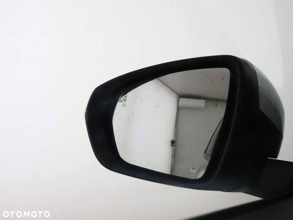 Peugeot 3008 1.2 PureTech Allure - 37