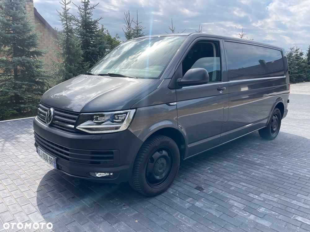Volkswagen Transporter - 8