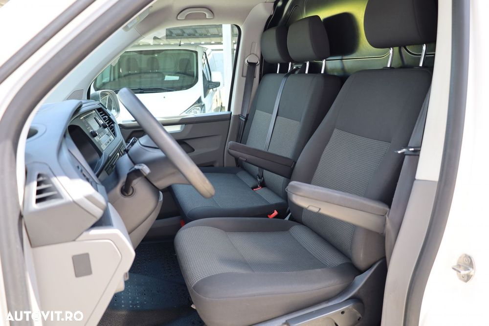 Volkswagen Transporter - 14