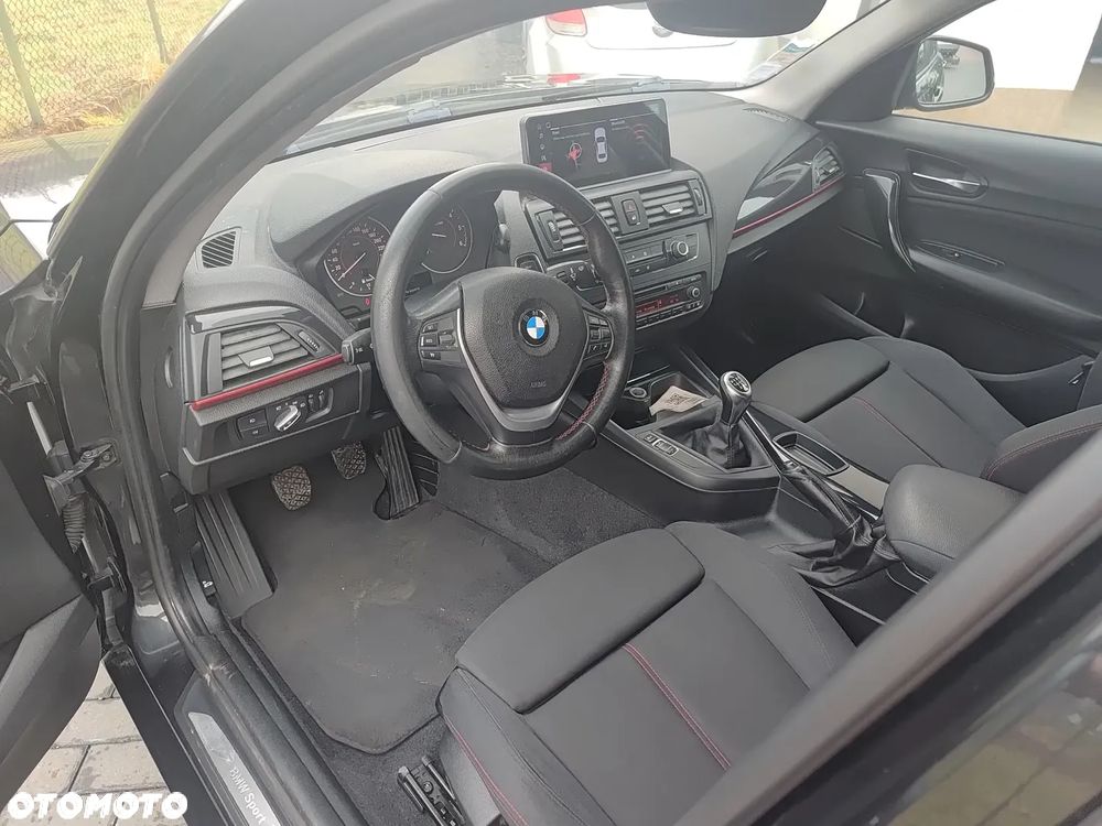 BMW Seria 1 - 21