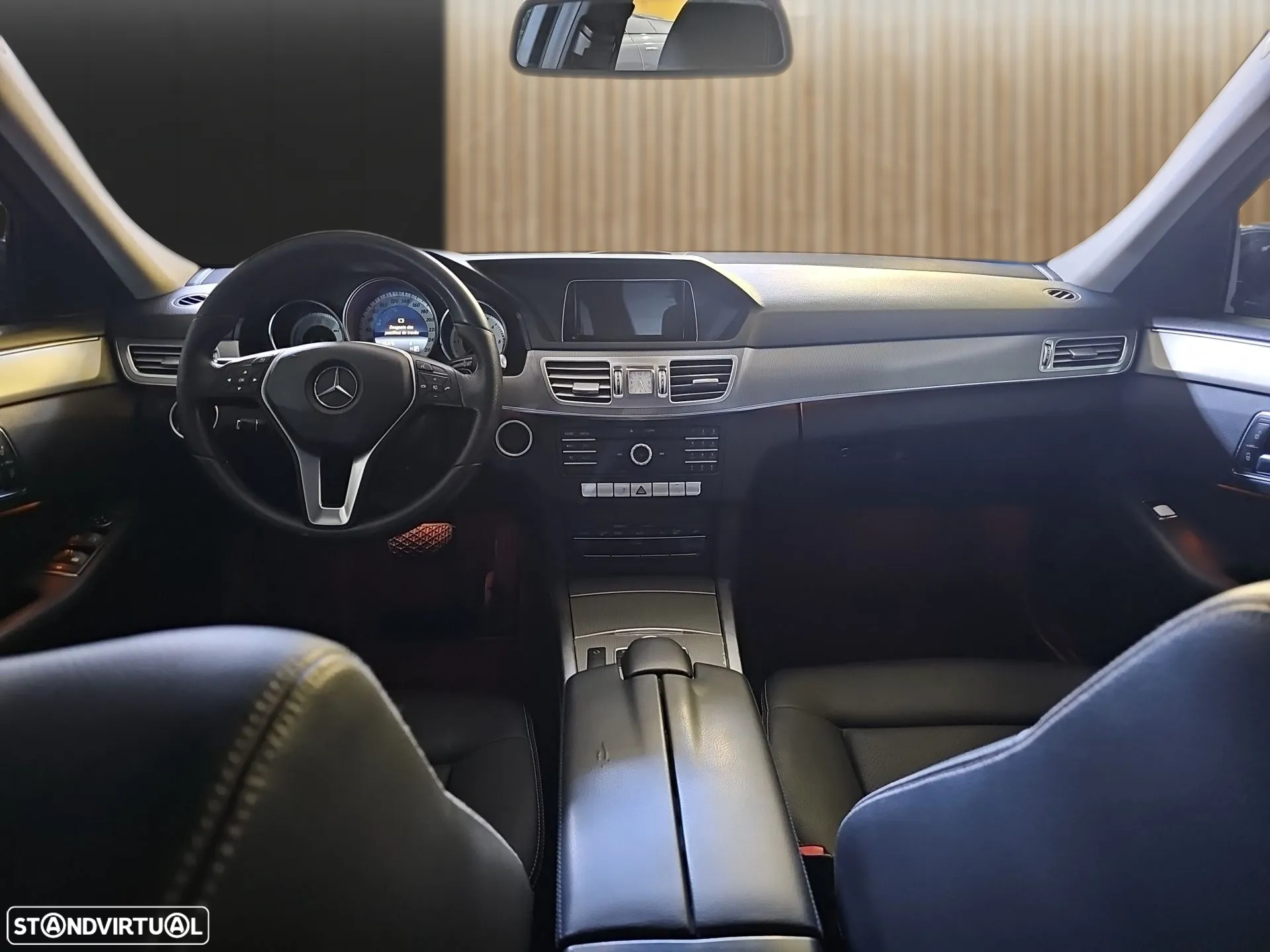 Mercedes-Benz E 300 Bluetec Hybrid Avantgarde - 10