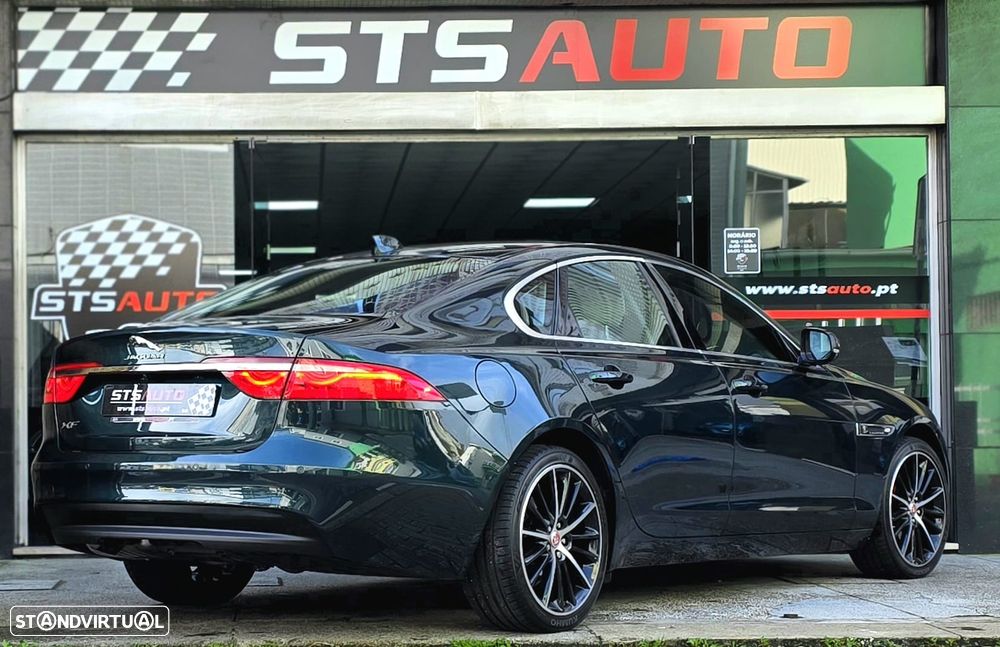 Jaguar XF 2.0 D Pure Aut. - 58