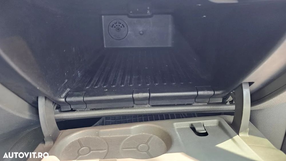 Ford Focus 1.6 Trend - 19